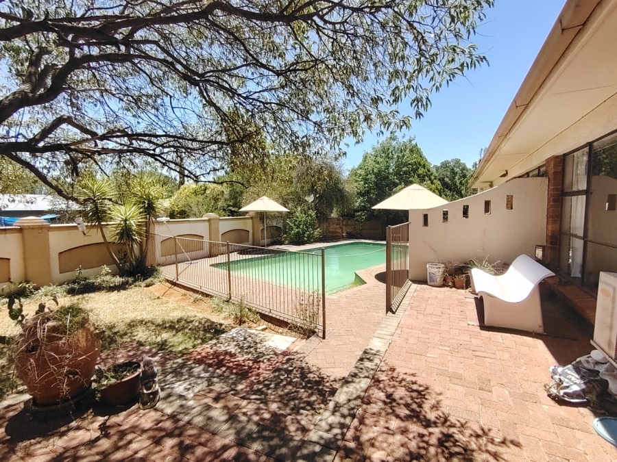 7 Bedroom Property for Sale in Fichardt Park Free State